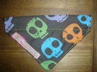 multi skull bandanna